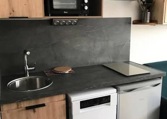 Vanoise - 2 Pers Au Pied Des Pistes Et Au Coeur De La Station Mae-7804